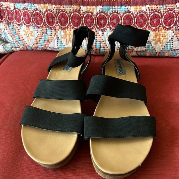 Steve Madden Platform Sandals Womens Size 8.5 Black Straps Minimalist Leather - Picture 3 of 6